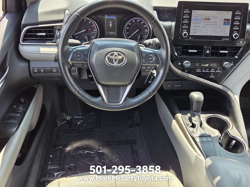 Used 2024 Toyota Camry SE FWD image 11