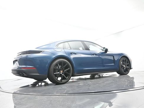 Certified 2026 Porsche Panamera RWD image 52