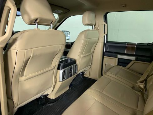 Used 2015 Ford F150 Lariat w/ Equipment Group 502A Luxury AWD/4WD image 29