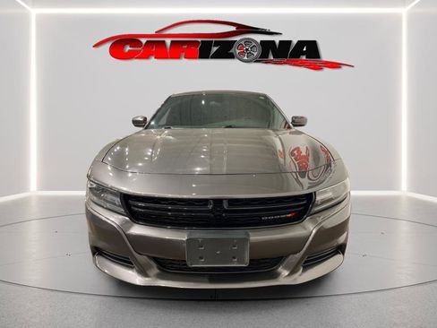 Used 2019 Dodge Charger SXT image 8