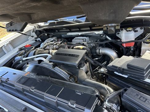 Used 2023 Chevrolet Silverado 2500 LTZ image 57