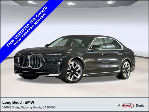 Used 2023 BMW i7 xDrive60 AWD/4WD image 1