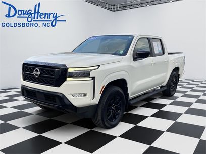 Used 2023 Nissan Frontier SV w/ Midnight Edition Package