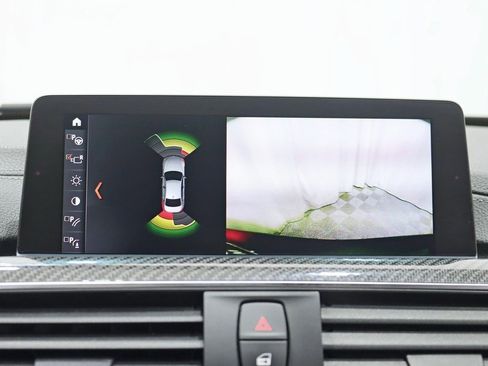 Used 2018 BMW M3 image 22