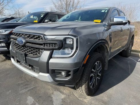 Used 2024 Ford Ranger Lariat w/ Trailer Tow Package image 2