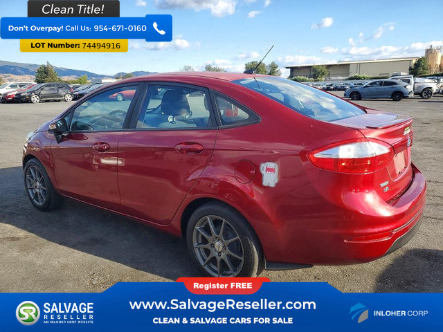 Used 2015 Ford Fiesta SE FWD image 3