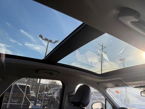 Certified 2022 Lincoln Corsair AWD w/ Premium Package image 14