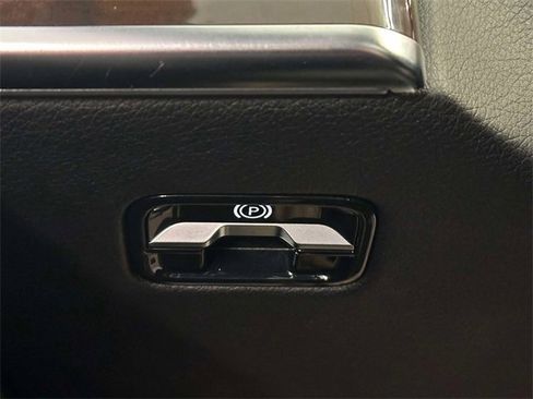 Certified 2022 Mercedes-Benz S 500 4MATIC image 20