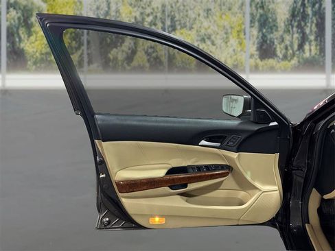 Used 2012 Honda Accord EX-L image 20