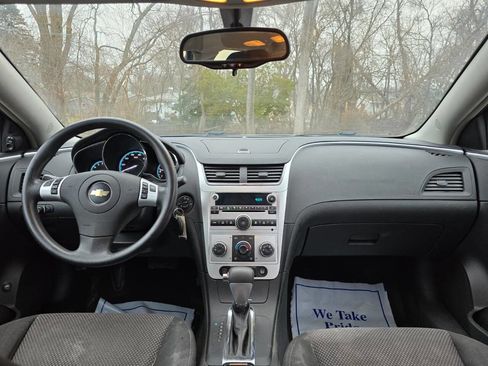 Used 2009 Chevrolet Malibu LT w/ Power Convenience Package image 14