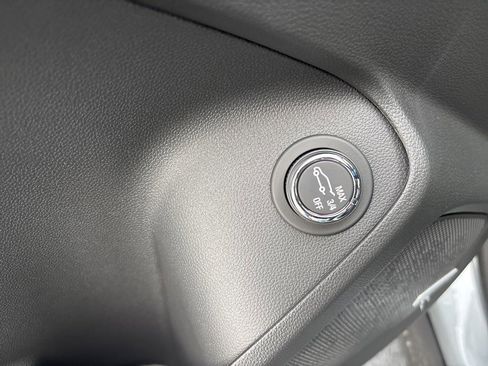 New 2026 Chevrolet TrailBlazer RS w/ Convenience Package image 12