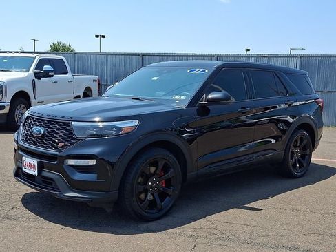 Certified 2022 Ford Explorer ST w/ Equipment Group 401A AWD/4WD image 3