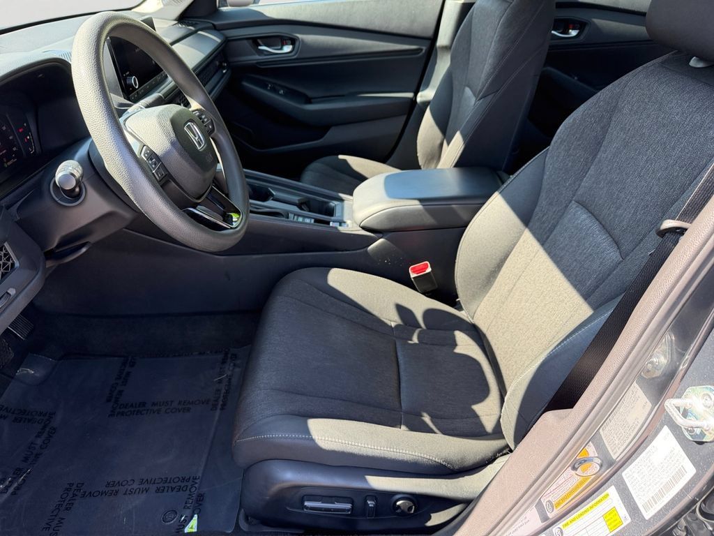 Used 2024 Honda Accord EX image 24