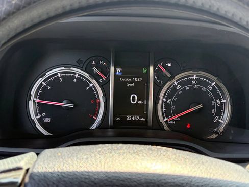 Used 2021 Toyota 4Runner TRD Off-Road Premium w/ Moonroof Package AWD/4WD image 12