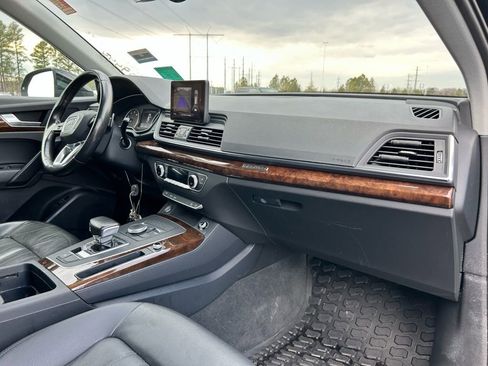 Used 2018 Audi Q5 2.0T Premium image 10