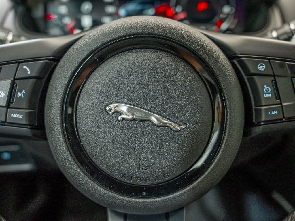 Used 2024 Jaguar F-TYPE R AWD/4WD image 30