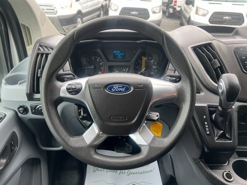 Used 2019 Ford Transit 250 130 Low Roof w/ Exterior Upgrade Package RWD image 11