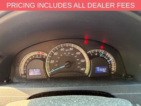 Used 2012 Toyota Camry SE FWD image 15