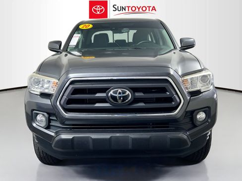 Used 2020 Toyota Tacoma SR5 image 10