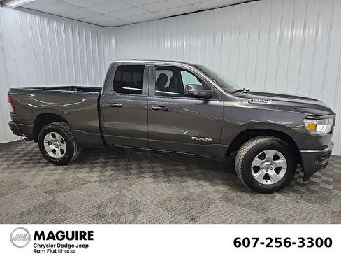 Used 2023 RAM 1500 Big Horn AWD/4WD image 1