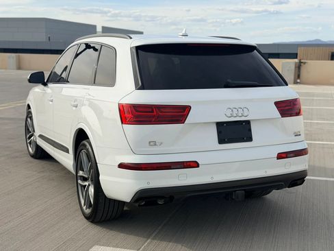 Used 2018 Audi Q7 3.0T Prestige w/ Prestige Package AWD/4WD image 3