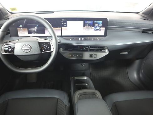 New 2026 Nissan Leaf Platinum+ image 18