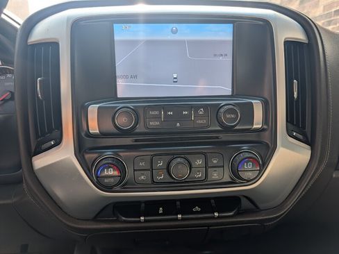 Used 2015 GMC Sierra 1500 SLE w/ SLE Value Package AWD/4WD image 12