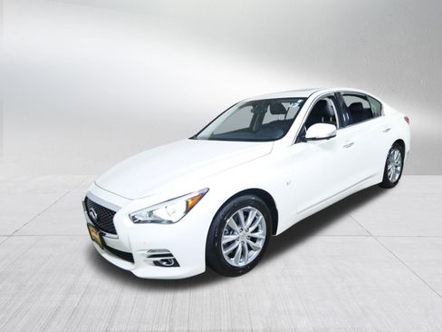 Used 2014 INFINITI Q50 Premium w/ Technology Package AWD/4WD image 3