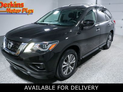 Used 2019 Nissan Pathfinder S