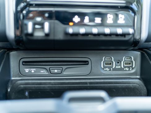 Used 2019 RAM 1500 Limited AWD/4WD image 36