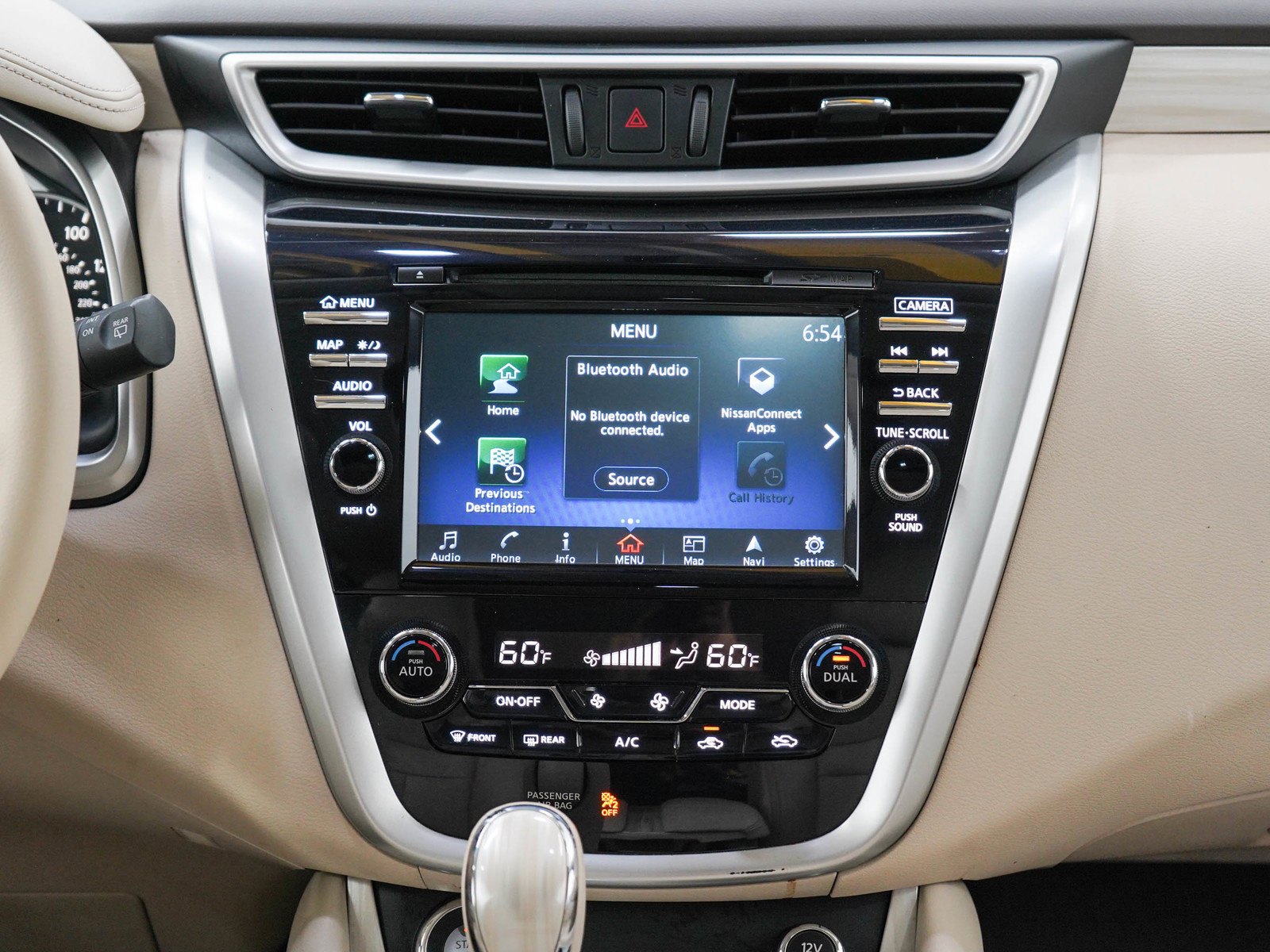 Used 2016 Nissan Murano SV AWD/4WD image 15