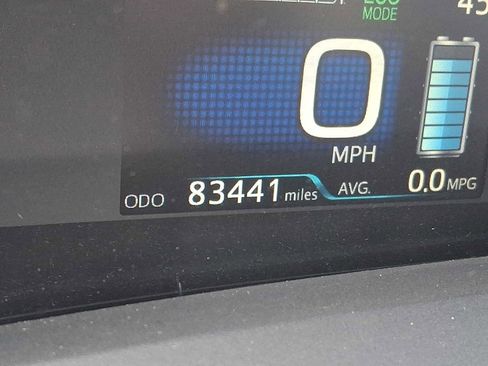 Used 2018 Toyota Prius Four Touring image 14