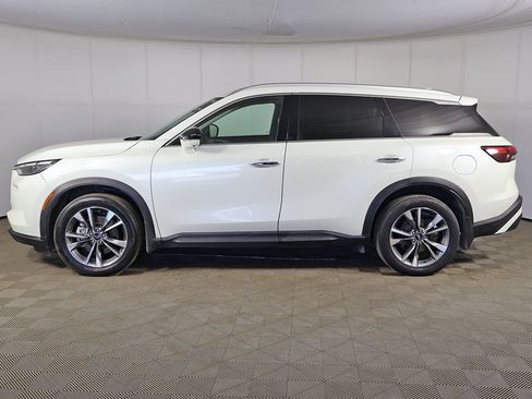 Used 2023 INFINITI QX60 Luxe w/ Performance Audio Package AWD/4WD image 17