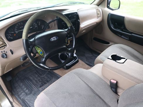 Used 2002 Ford Ranger XL RWD image 4