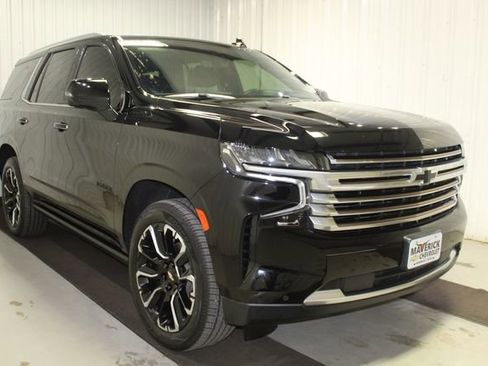 Used 2022 Chevrolet Tahoe High Country AWD/4WD image 3