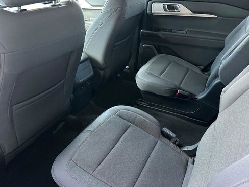 New 2026 Ford Explorer Active image 9