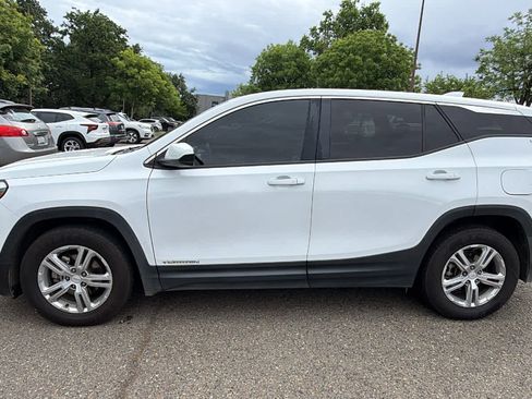 Used 2018 GMC Terrain SLE FWD image 8