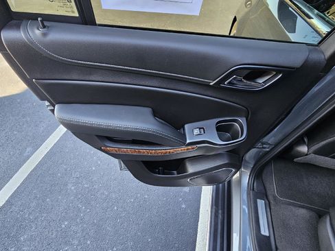 Used 2019 Chevrolet Tahoe Premier w/ Max Trailering Package image 18