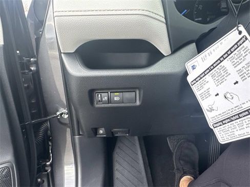 New 2025 Toyota RAV4 XLE image 28