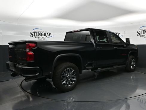 Used 2025 Chevrolet Silverado 2500 Custom RWD image 7