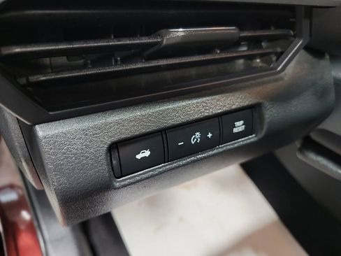 Used 2024 Nissan Altima 2.5 SV image 44