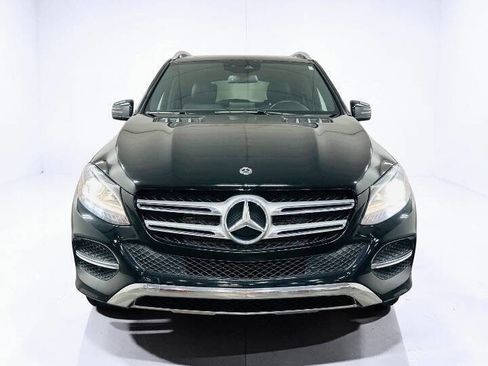 Used 2019 Mercedes-Benz GLE 400 4MATIC image 7