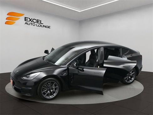 Used 2022 Tesla Model 3 Long Range image 44