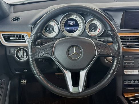 Used 2016 Mercedes-Benz E 350 4MATIC Wagon image 18