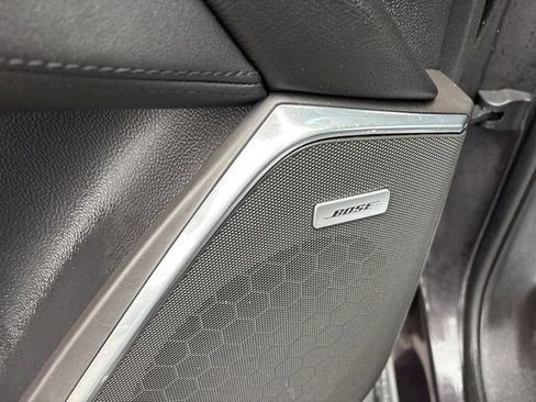 Used 2017 Cadillac Escalade Luxury image 15