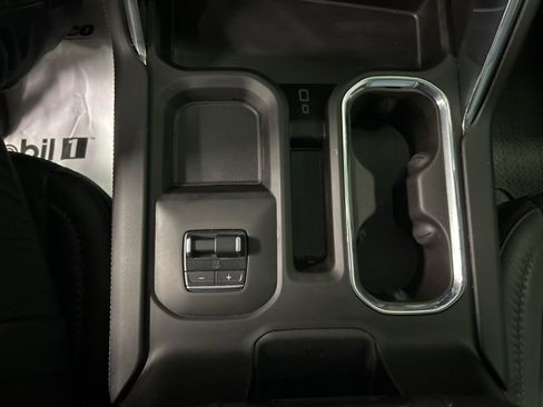 Used 2025 GMC Sierra 3500 Denali w/ Denali Reserve Package image 27