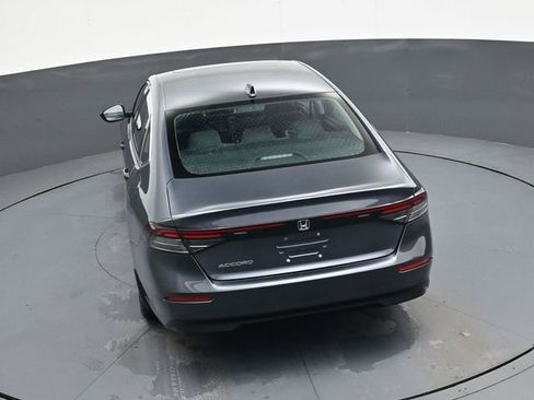 Used 2023 Honda Accord EX image 22