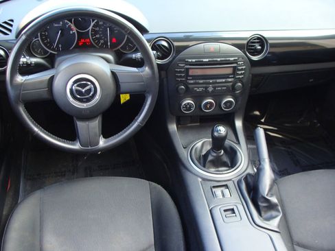 Used 2015 MAZDA MX-5 Miata Sport image 14