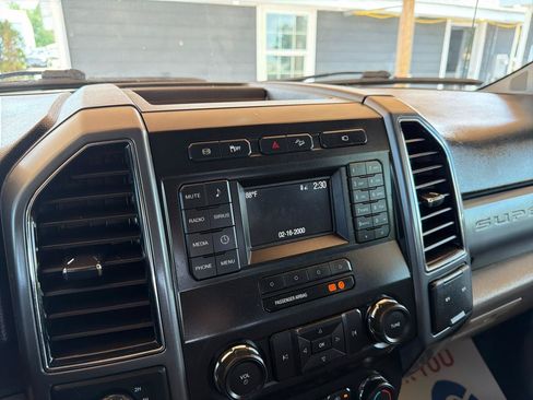 Used 2019 Ford F250 XLT w/ XLT Value Package AWD/4WD image 27