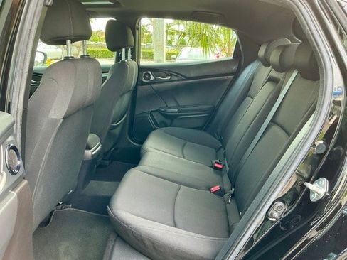 Used 2019 Honda Civic EX image 9